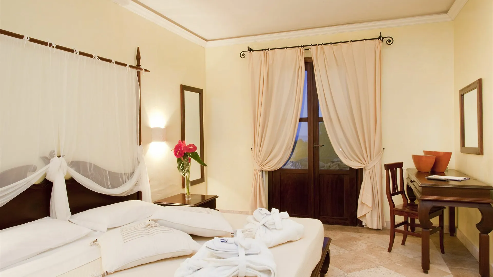 Hotel Smy Sighientu Thalasso And Spa Sardegna Quartu SantʼElena